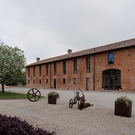 Agriturismo Mascudiera Fiorenzuola dʼArda Dış mekan fotoğraf