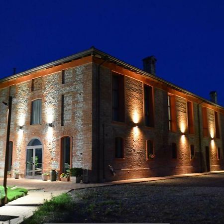 Agriturismo Mascudiera Fiorenzuola dʼArda Dış mekan fotoğraf