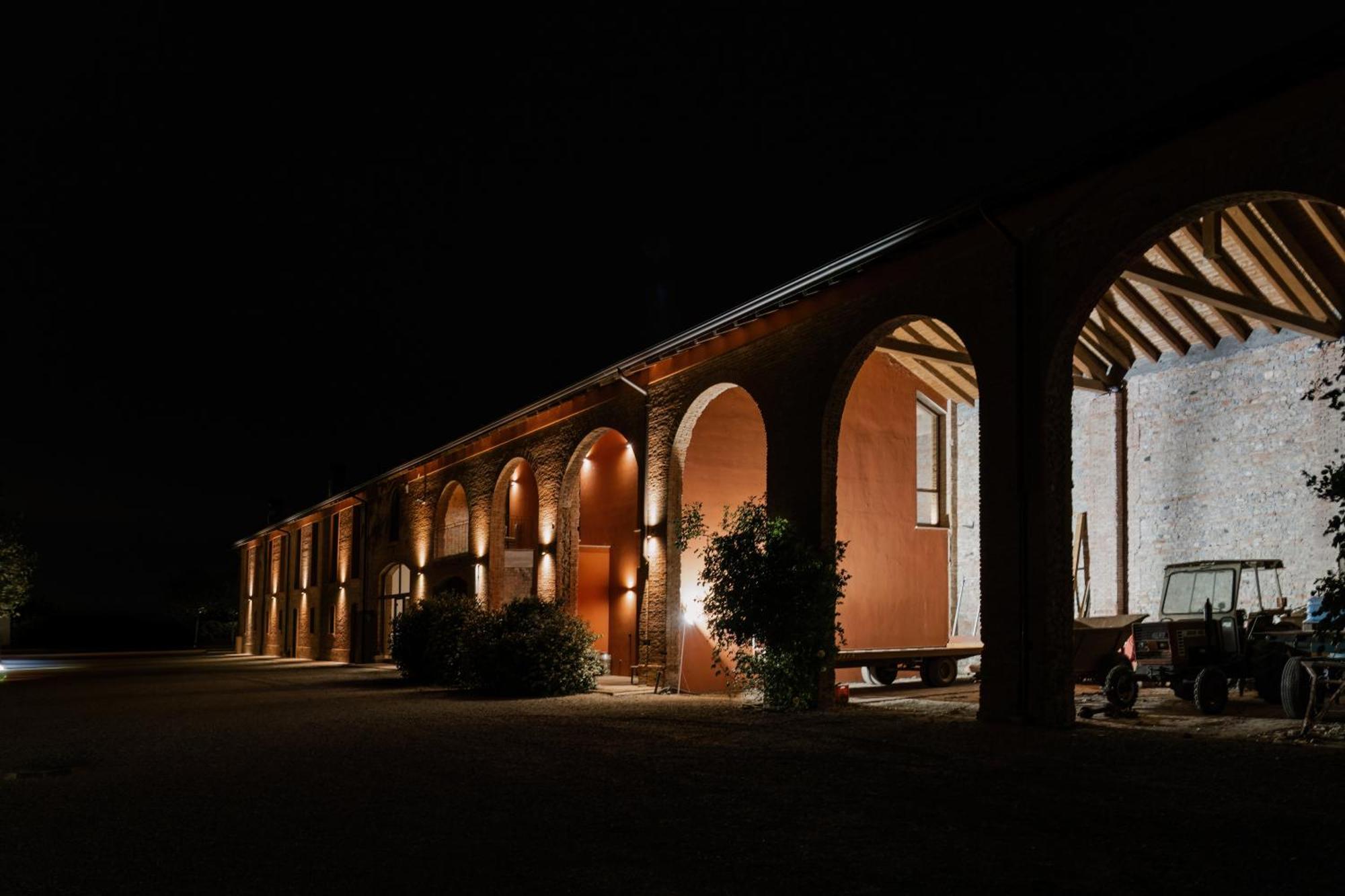 Agriturismo Mascudiera Fiorenzuola dʼArda Dış mekan fotoğraf