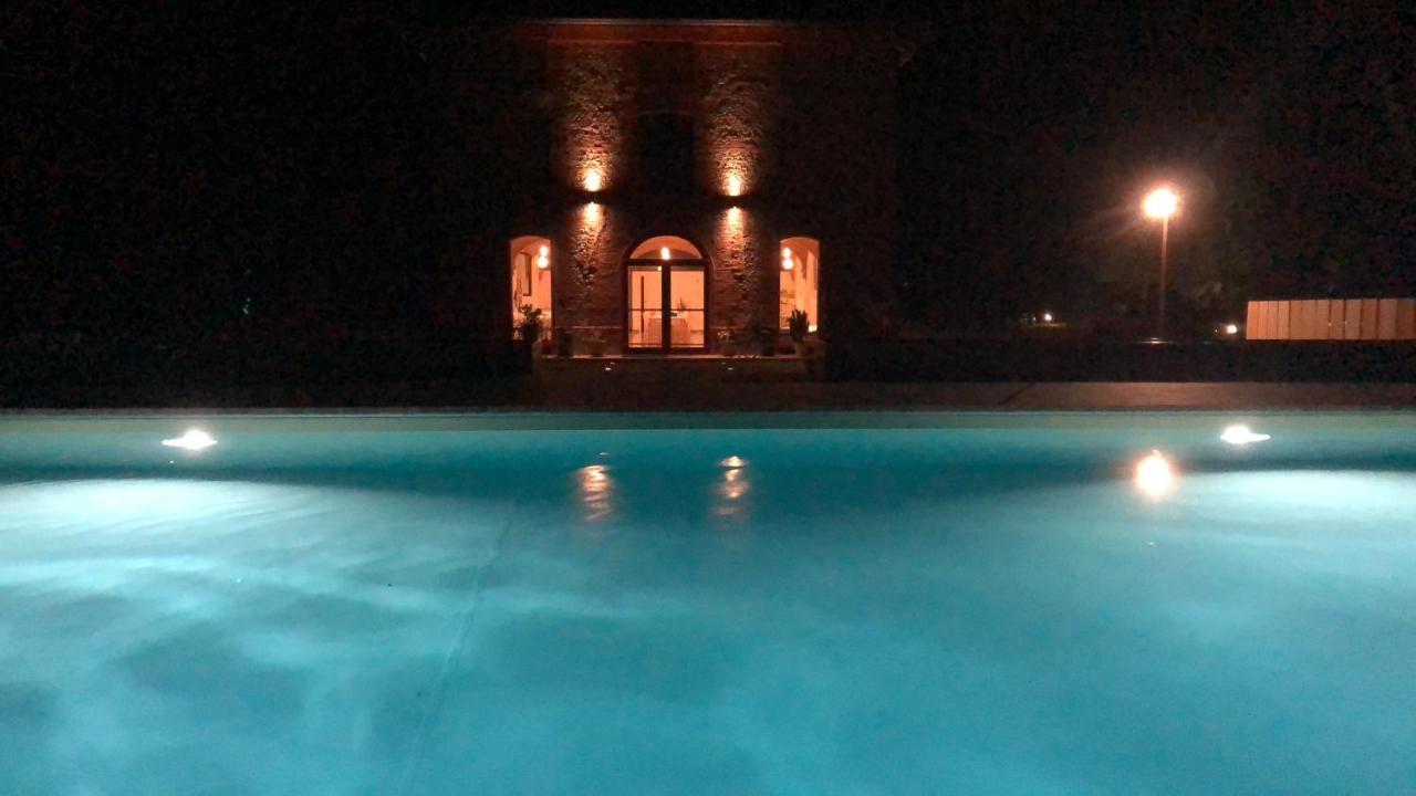 Agriturismo Mascudiera Fiorenzuola dʼArda Dış mekan fotoğraf