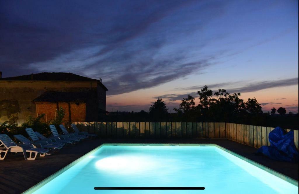 Agriturismo Mascudiera Fiorenzuola dʼArda Dış mekan fotoğraf